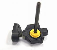 Caliper Dust Excluder Retainer Set