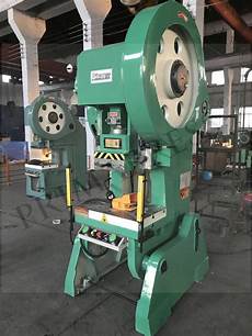 Pres Brake Machine